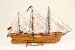 gorch-fock-1-min-600x399